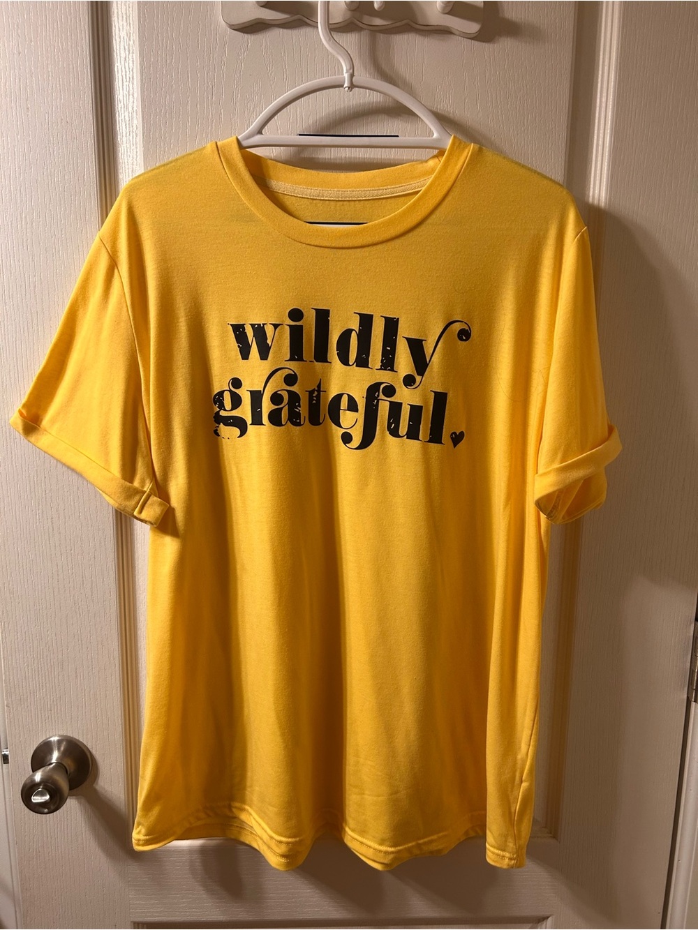 Source Unknown Yellow "Wildly Grateful" Graphic Tee - Women's Short Sleeve
